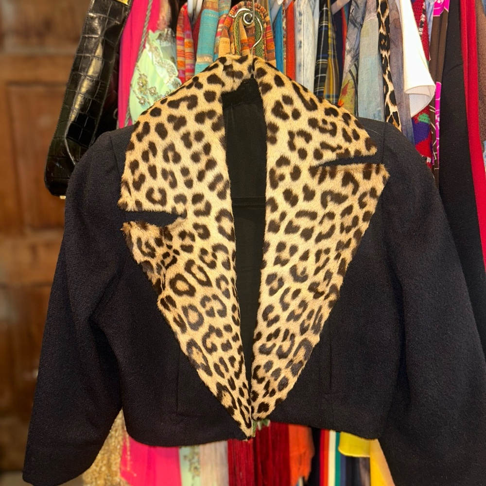 Mid Century Authentic Leopard Jacket - Picture 8 of 16